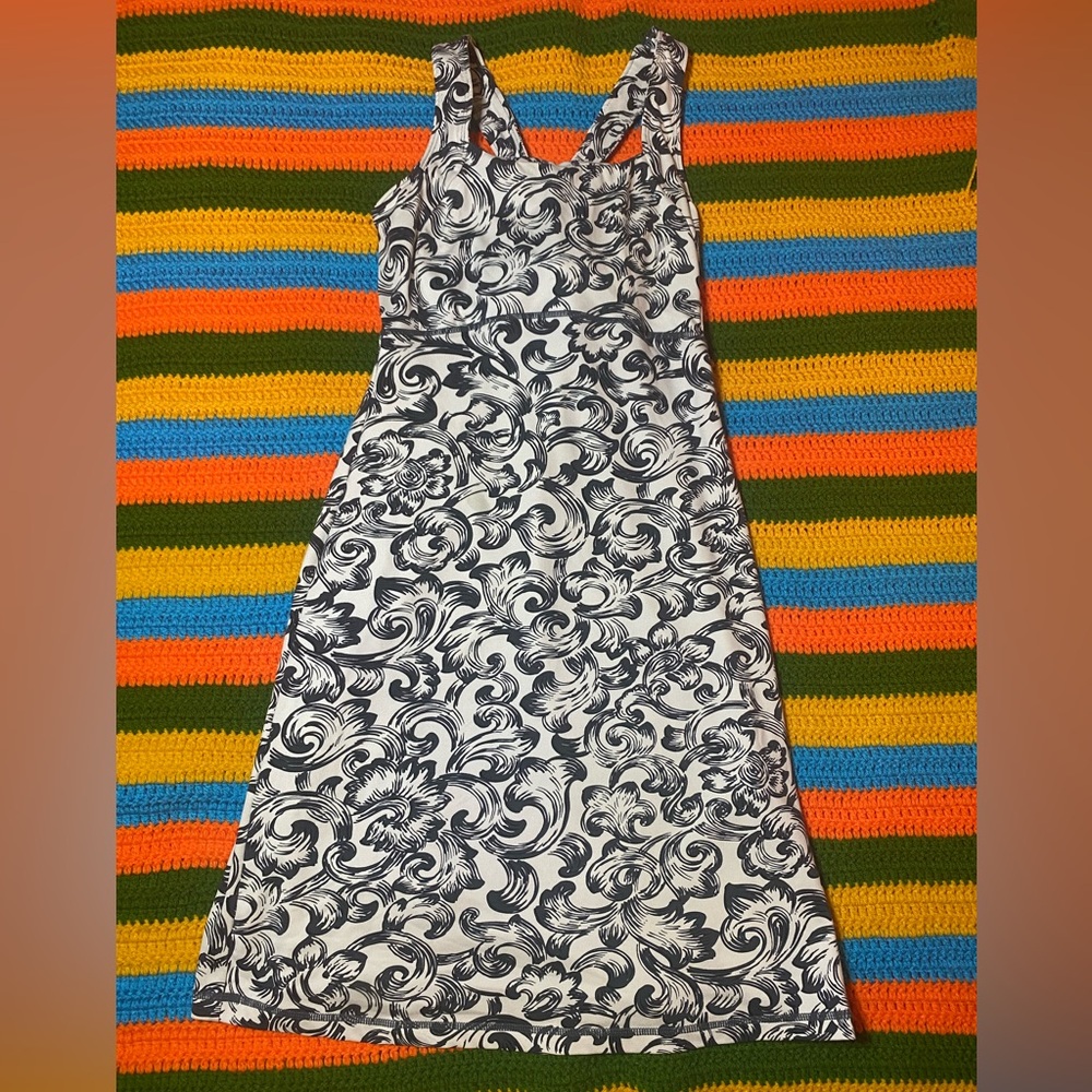 Tittle nine as is dress